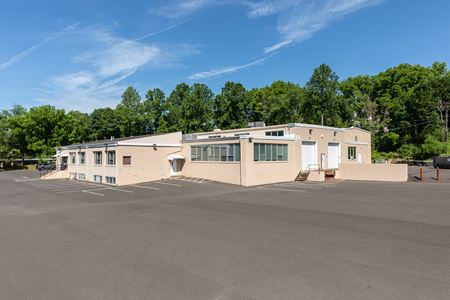 Industrial space for Rent at 860 Welsh Road in Huntingdon Valley