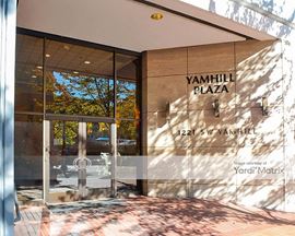 Yamhill Plaza