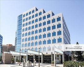 La Jolla Square - 4250 Executive Square