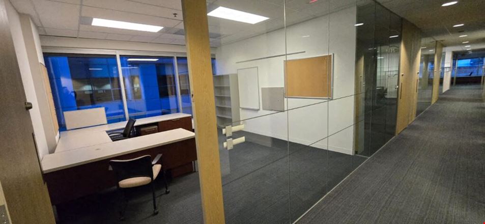 EZ Office - Penn West Plaza