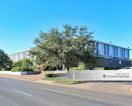 Office space for Rent at 325 West 12th Street in Dallas