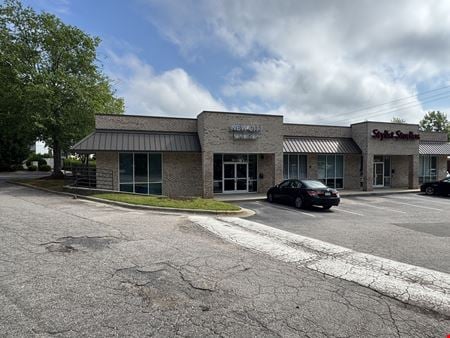Retail space for Rent at 6904 Glenwood Ave in Raleigh