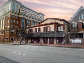 139 W Market St