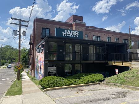 Photo of commercial space at 450 S Main St in Ann Arbor