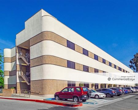 Huntington East Medical Building - Glendora