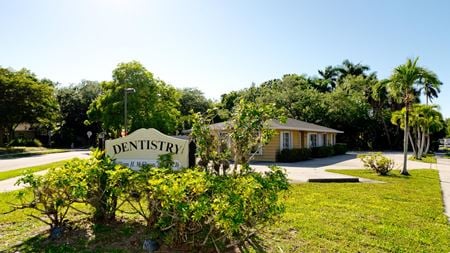 Healthcare space for Sale at 1980 Lincoln Dr in Sarasota
