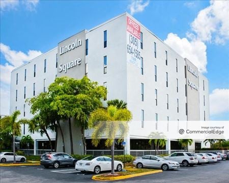 Lincoln Square North - Miami Gardens