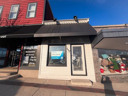 Retail space for Rent at 117 W State St in Geneva