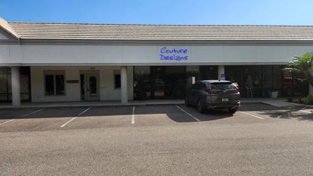 Retail space for Rent at 3646 Lithia Pinecrest Road in Valrico