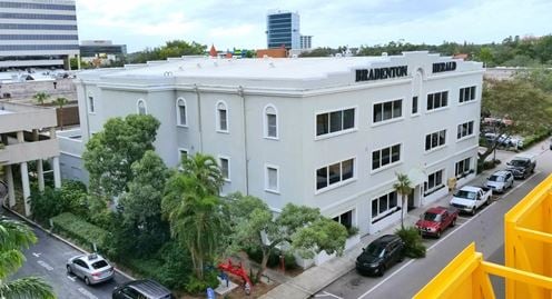 Downtown Office Space on Main Street!