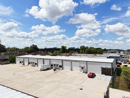 Industrial space for Rent at 9650 S Choctaw Dr in Baton Rouge