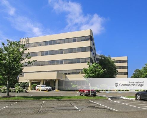 1000 Bridgeport Avenue