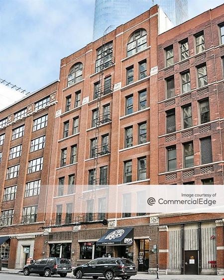 Office space for Rent at 11 East Hubbard Street in Chicago