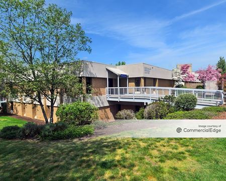 Photo of commercial space at 3640 NW Samaritan Drive in Corvallis