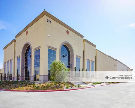 Industrial space for Rent at 375 Markham Street in Perris