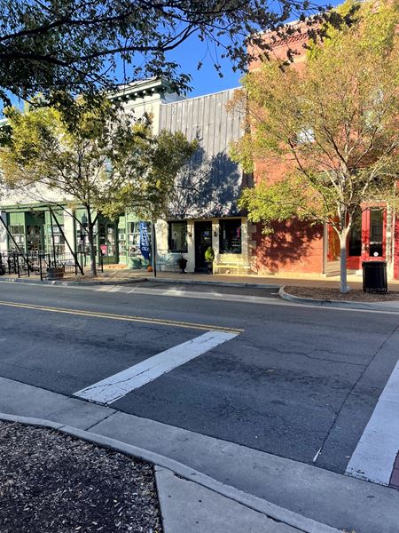 Retail space for Sale at 9410 Main St in Manassas