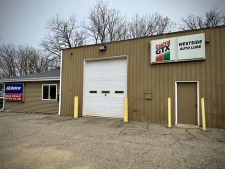 Photo of commercial space at 409 Lentz Court in Lansing