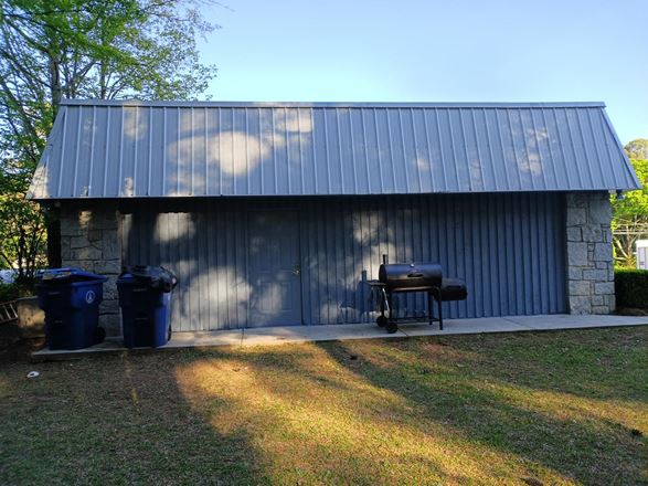 Portfolio :: Storage Facility + Medical Office