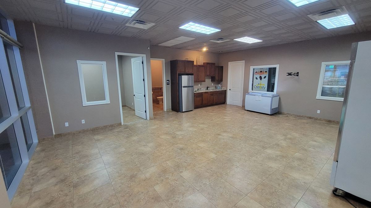 7257 S Atwood, Ste 110