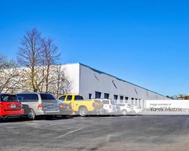 Prologis Lincoln Crossing - 220-230 Clay Avenue