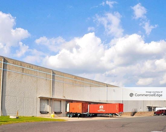 Bristol Industrial Park - 41 Runway Road