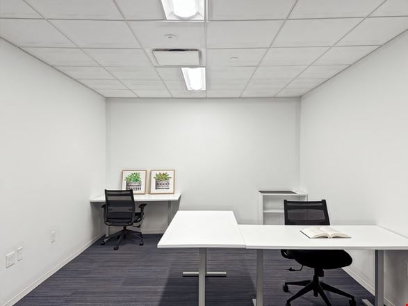 Spaces - Washington - 800 Maine Avenue
