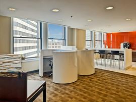 Regus - Louisville – MET Building