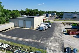4,125 SF Office / Warehouse Building For Sale Or Lease near Glenstone & Chestnut