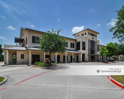 Lakes on Tennyson Professional Plaza