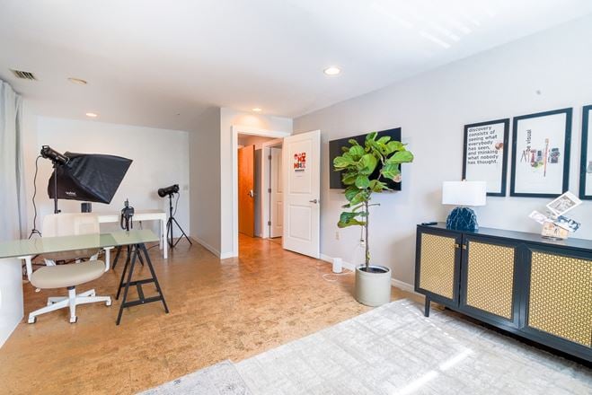 Above the Arts - Creative Office Suites at Studio 620