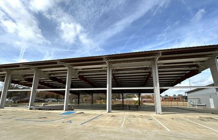 Retail space for Rent at 8410 Line Avenue in Shreveport