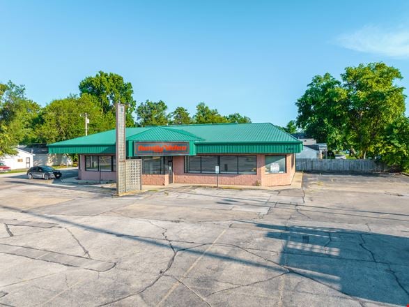 1802 N. Grand Ave.