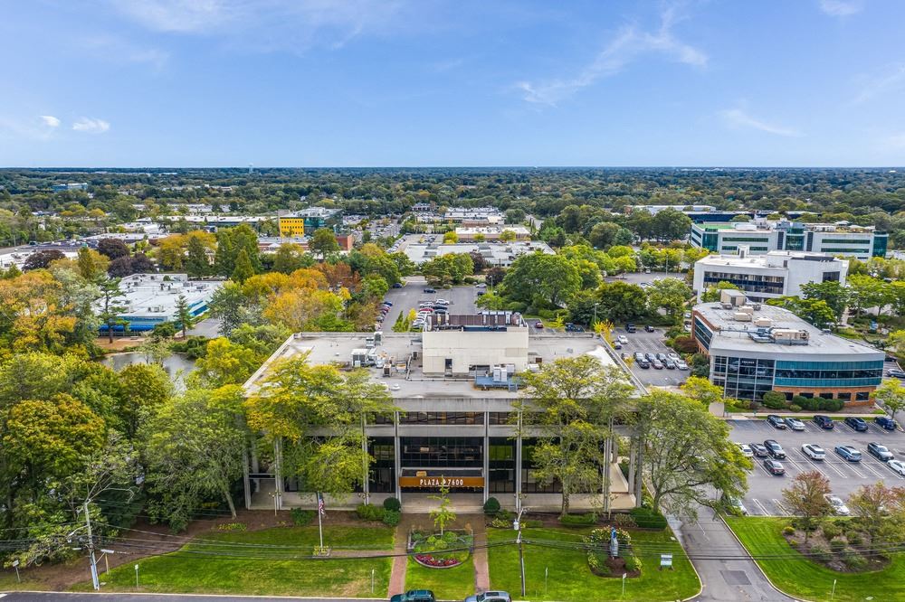 7600 Jericho Turnpike , Woodbury Office Space For Lease
