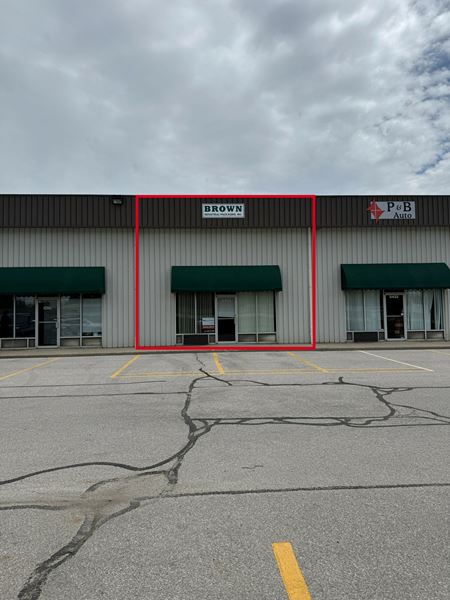 Photo of commercial space at 5431 SR 930 in Fort Wayne
