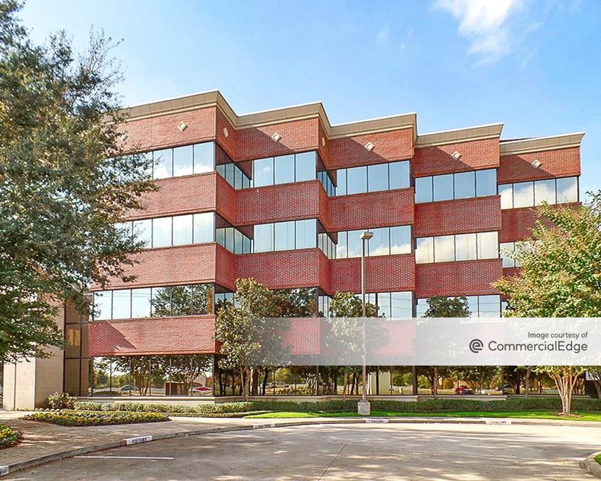 Sugar Creek Place II - 14140 Southwest Fwy | Office Space