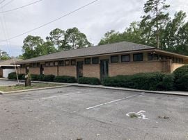 2326 Centerville Rd.