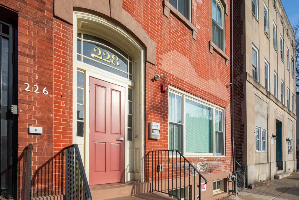 228 E Hanover Street, Trenton, NJ – A Newly Renovated, Boutique 5-Unit Multifamily Asset