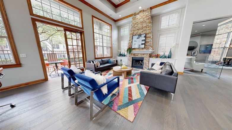 Apt CoWork - at Cottonwood Ridgeview