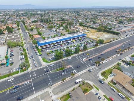 Retail space for Rent at 14122 Brookhurst Street in Garden Grove