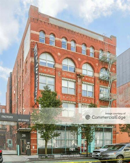 Office space for Rent at 26 Bruckner Blvd in Bronx
