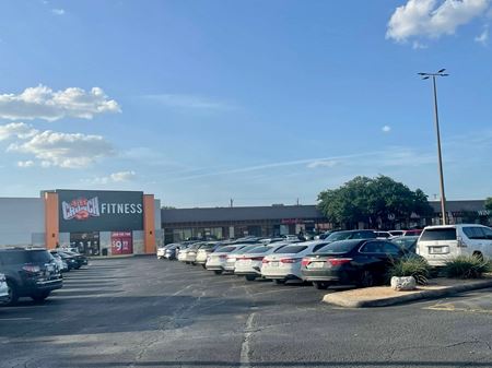 Retail space for Rent at 8407 Bandera Rd in San Antonio