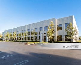 Discovery Business Center - 49 Discovery