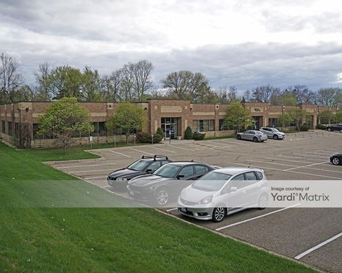 Centre Pointe Business Park III