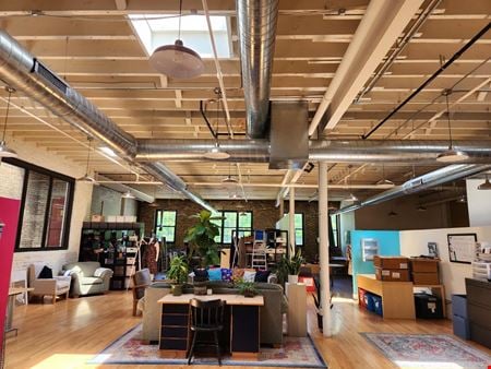 Shared and coworking spaces at 5112 North Ravenswood Avenue in Chicago