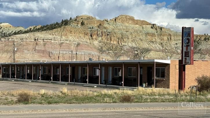 Red Cliffs Motel