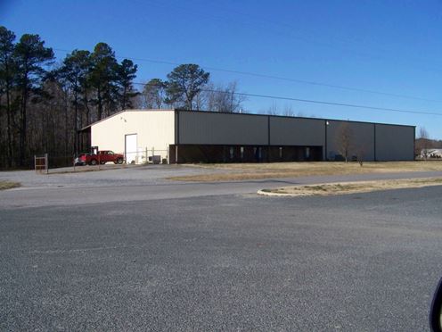 INDUSTRIAL MANUFACTURING & DISTRIBUTION FACILITY
