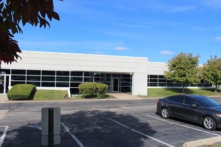 Photo of commercial space at 1551-1555 Bond Street in Naperville