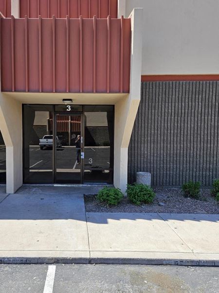 Industrial space for Rent at 5021 N 55th Ave in Glendale