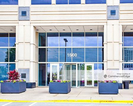 Shared and coworking spaces at 1600 McConnor Parkway in Schaumburg