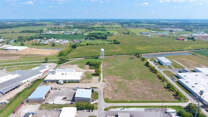 Industrial Facility on ±20.32 Acres